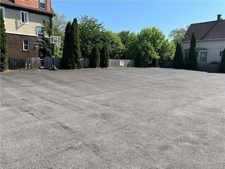 431 Portage Rd, Niagara Falls, NY 14303