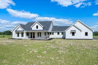 40355 Hemingway Ave, North Branch, MN 55056