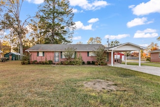 901 Boulevard Dr N, Amory, MS 38821