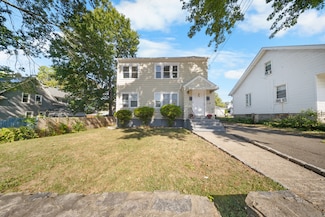 234 Savoy St, Bridgeport, CT 06606