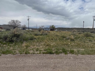 616 3rd St, Hanna, WY 82327