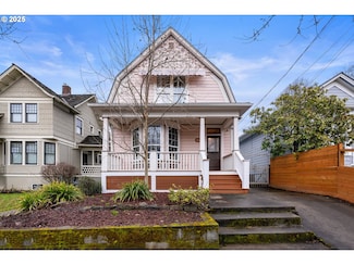 51 NE Graham St, Portland, OR 97212