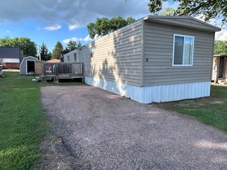 1401 S Main St, Mitchell, SD 57301