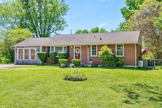 19 Bond St, Clarksville, TN 37040