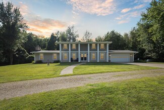 5678 Vrooman Rd, Jackson, MI 49201