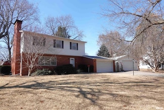 1644 N West St, Galesburg, IL 61401