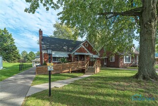 1557 Charmaine Dr, Toledo, OH 43614