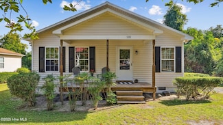 131 N Hardin St, Southern Pines, NC 28387