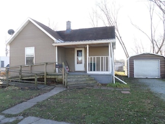 319 E 6th St, Rochester, IN 46975