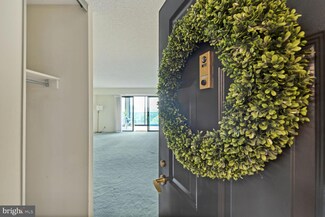 5902 Mount Eagle Dr Unit 1001, Alexandria, VA 22303