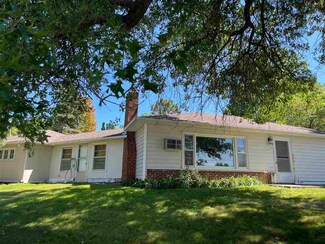 335 W Main St, West Branch, IA 52358