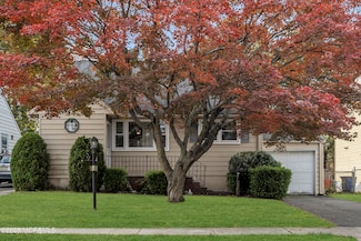 87 Dyer Ave, Clifton, NJ 07014