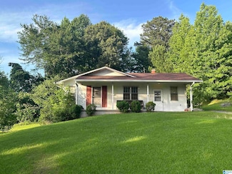 900 Shipp Rd, Hayden, AL 35079