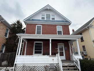 152 Susquehanna Ave, Renovo, PA 17764