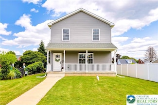721 7th St, Whitehall, PA 18052
