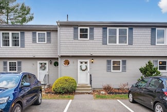 2 Wellstone Dr, Portland, ME 04103