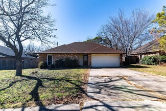 3110 Jewell Dr, Arlington, TX 76016