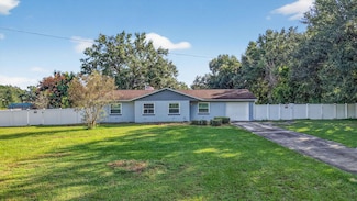 3536 Eagles Nest Rd, Fruitland Park, FL 34731
