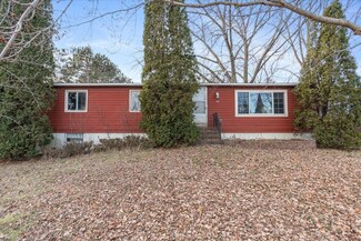 301 Sunrise Dr, Somerset, WI 54025
