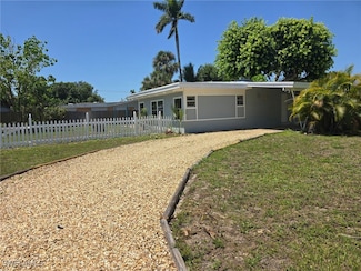 1838 Jefferson Ave, Fort Myers, FL 33901