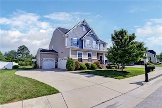 20 Pickins Dr, Poquoson, VA 23662