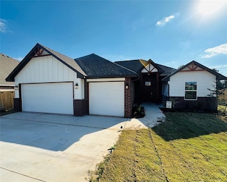 2804 Summit Hollow Cir, Norman, OK 73071