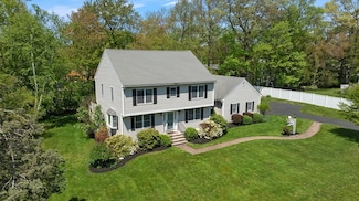21 Bourbeau Terrace, Newburyport, MA 01950