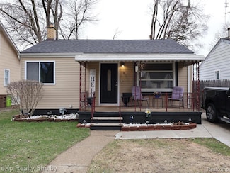 81 E Fairmount Ave, Pontiac, MI 48340