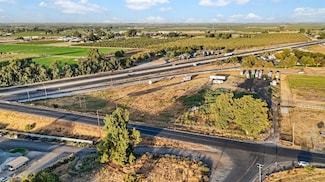 3024 Golf Rd, Turlock, CA 95380