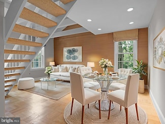 2721 Ordway St NW Unit 5, Washington, DC 20008