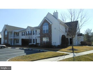 2201A Bluegrass Dr, Mount Laurel, NJ 08054