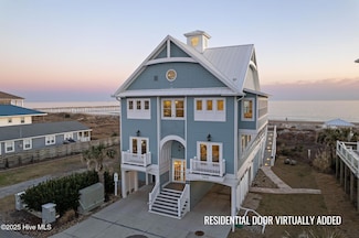 302 Glenn St, Atlantic Beach, NC 28512