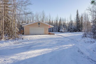 3445 Our St, North Pole, AK 99705