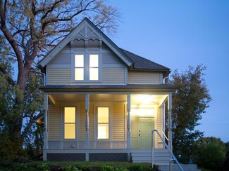 767 4th St E, Saint Paul, MN 55106