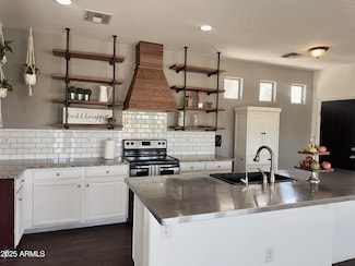 1492 S Pike Ln, Gilbert, AZ 85296