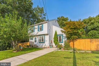 9 Walnut Ln, Clementon, NJ 08021
