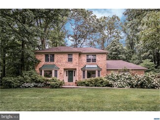 13 Chilton Rd, Wilmington, DE 19803