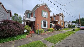 618 W Vine St, Martins Ferry, OH 43935