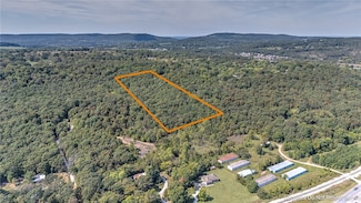 0 W Carrol St, Fayetteville, AR 72701