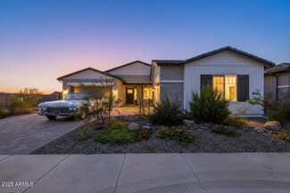 13668 W Hackamore Dr, Peoria, AZ 85383