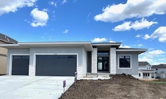 16445 S Elmridge St, Olathe, KS 66062