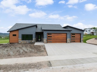 2431 Malibu Loop, Sturgis, SD 57785