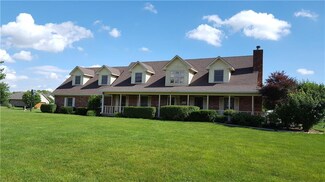 9655 N Chickasaw Rd, Fairland, IN 46126