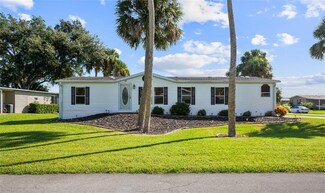 299 Navajo Dr, Oak Hill, FL 32759