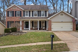 1020 Westrun Dr, Ballwin, MO 63021