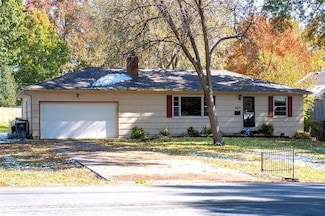 6619 Willow Ave, Raytown, MO 64133