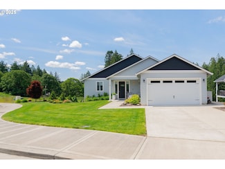720 W Golden Eagle Dr, La Center, WA 98629
