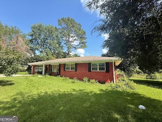 4474 Casco Ln NW, Lilburn, GA 30047