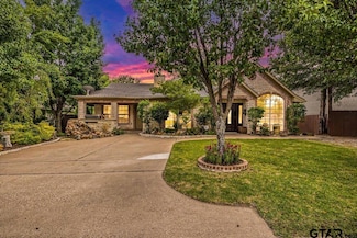 1017 E Olive St, Tyler, TX 75702
