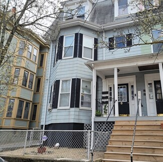 8 Pleasant Ave, Somerville, MA 02143